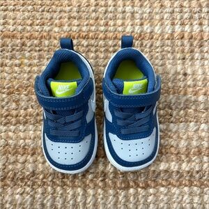 Nike Kids Navy and White Sneakers
